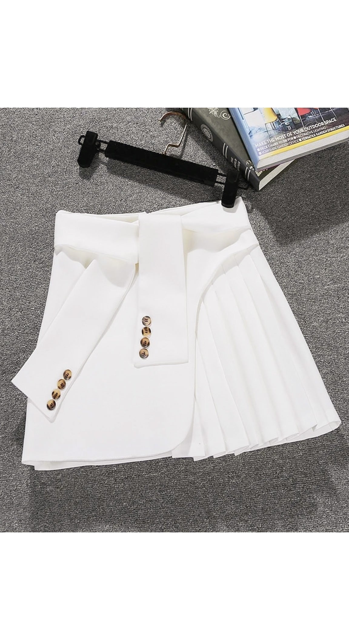 Gemma Asymmetric Skorts