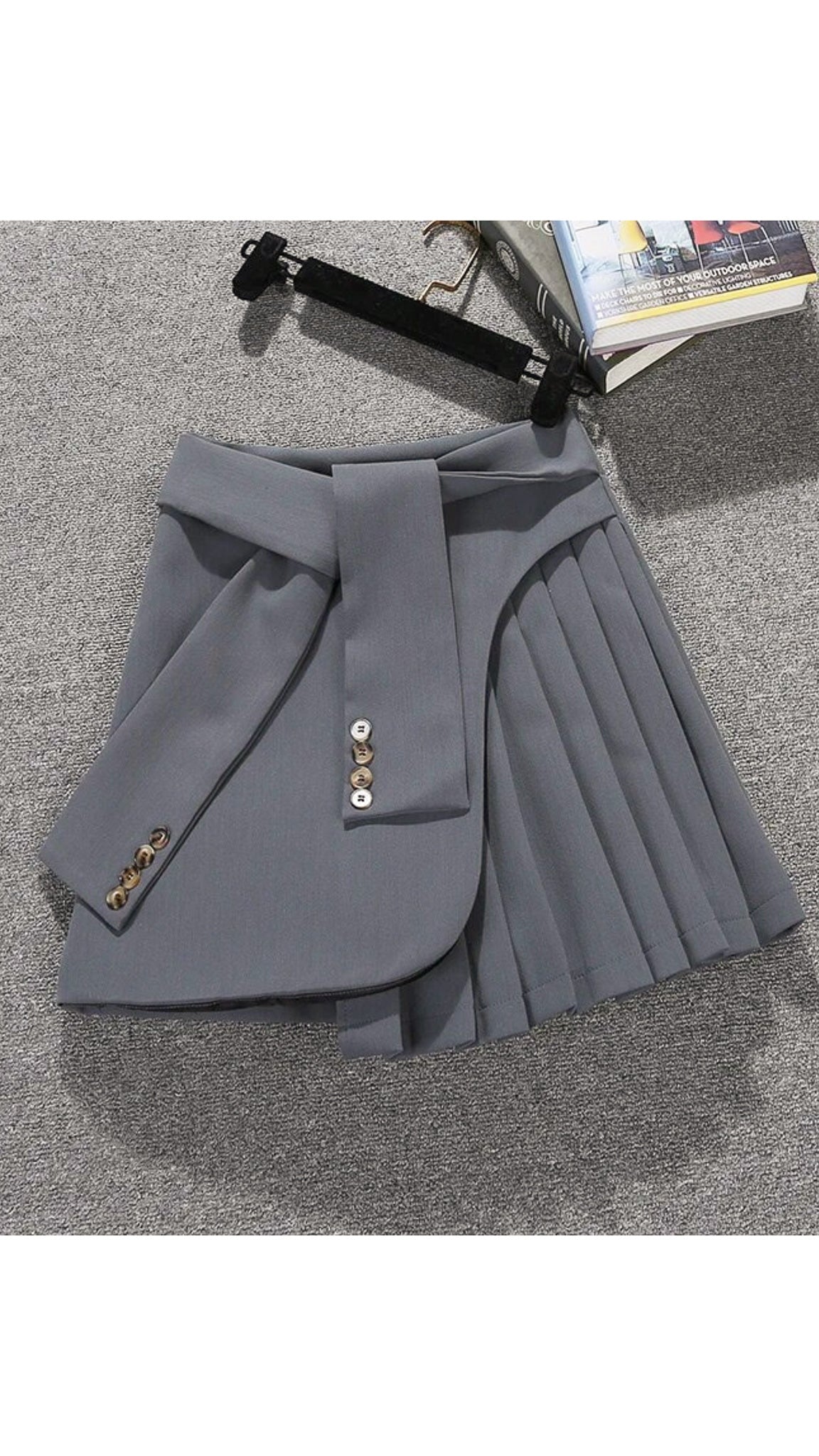 Gemma Asymmetric Skorts