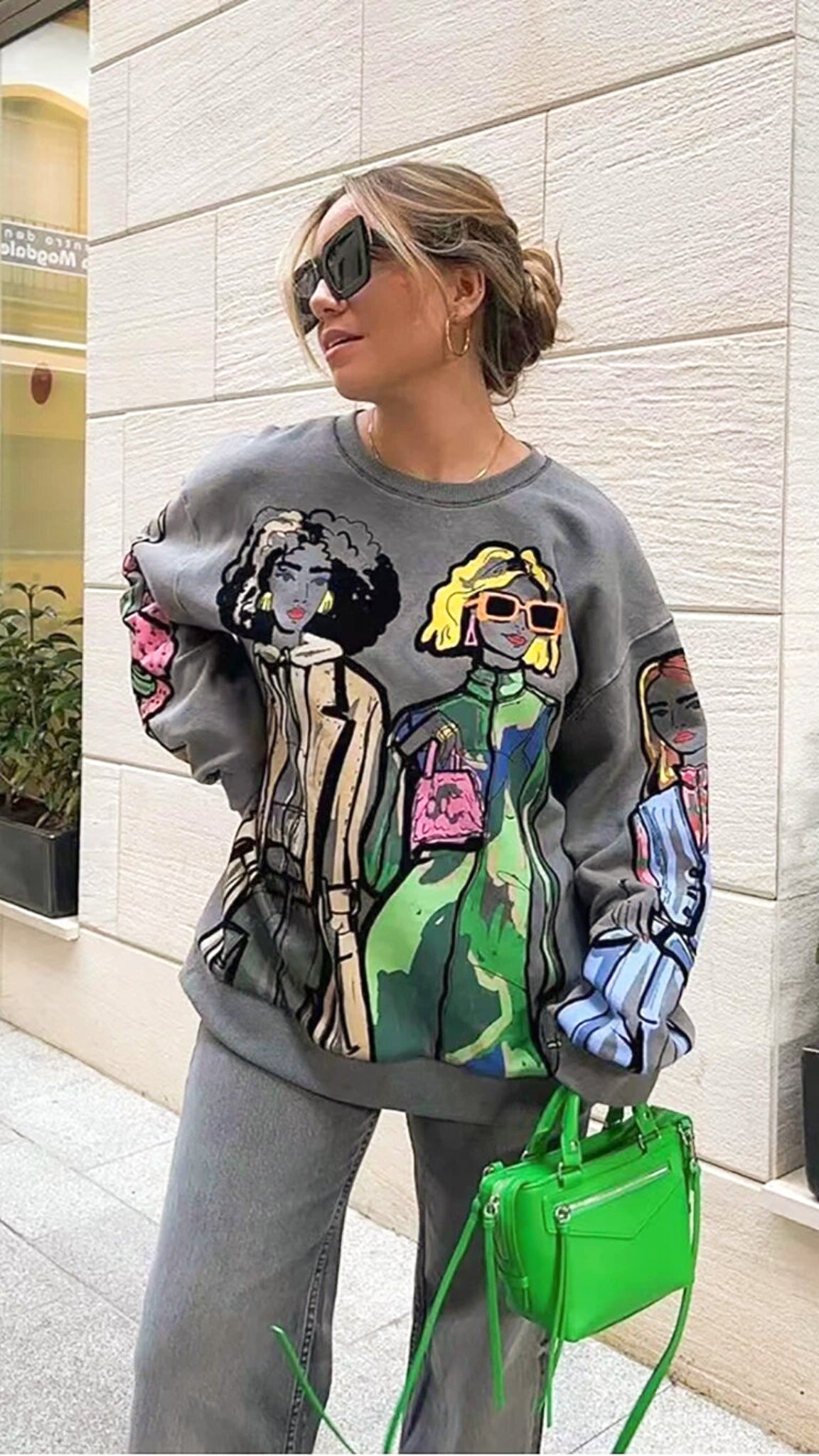 Astrid Graphic Sweater