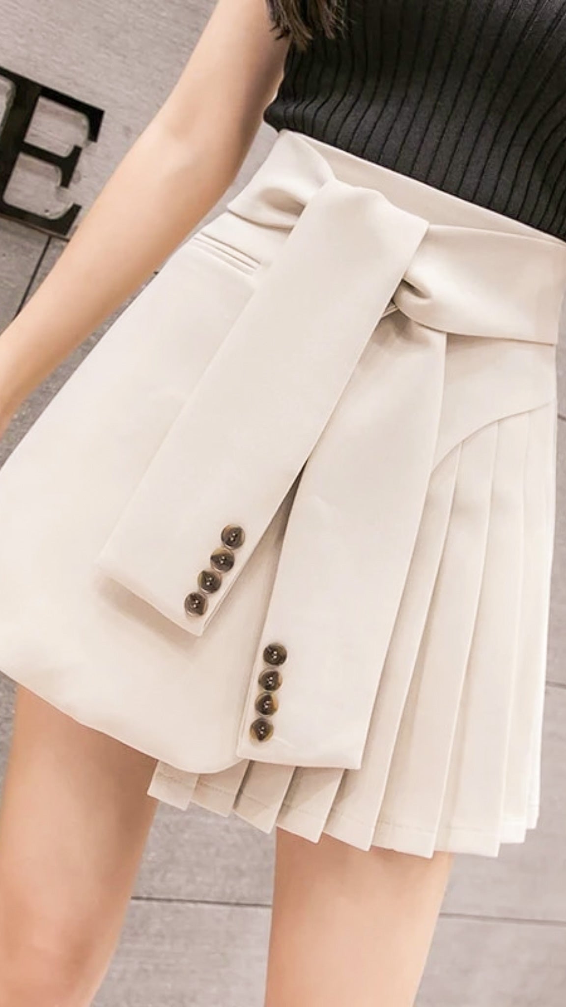 Gemma Asymmetric Skorts