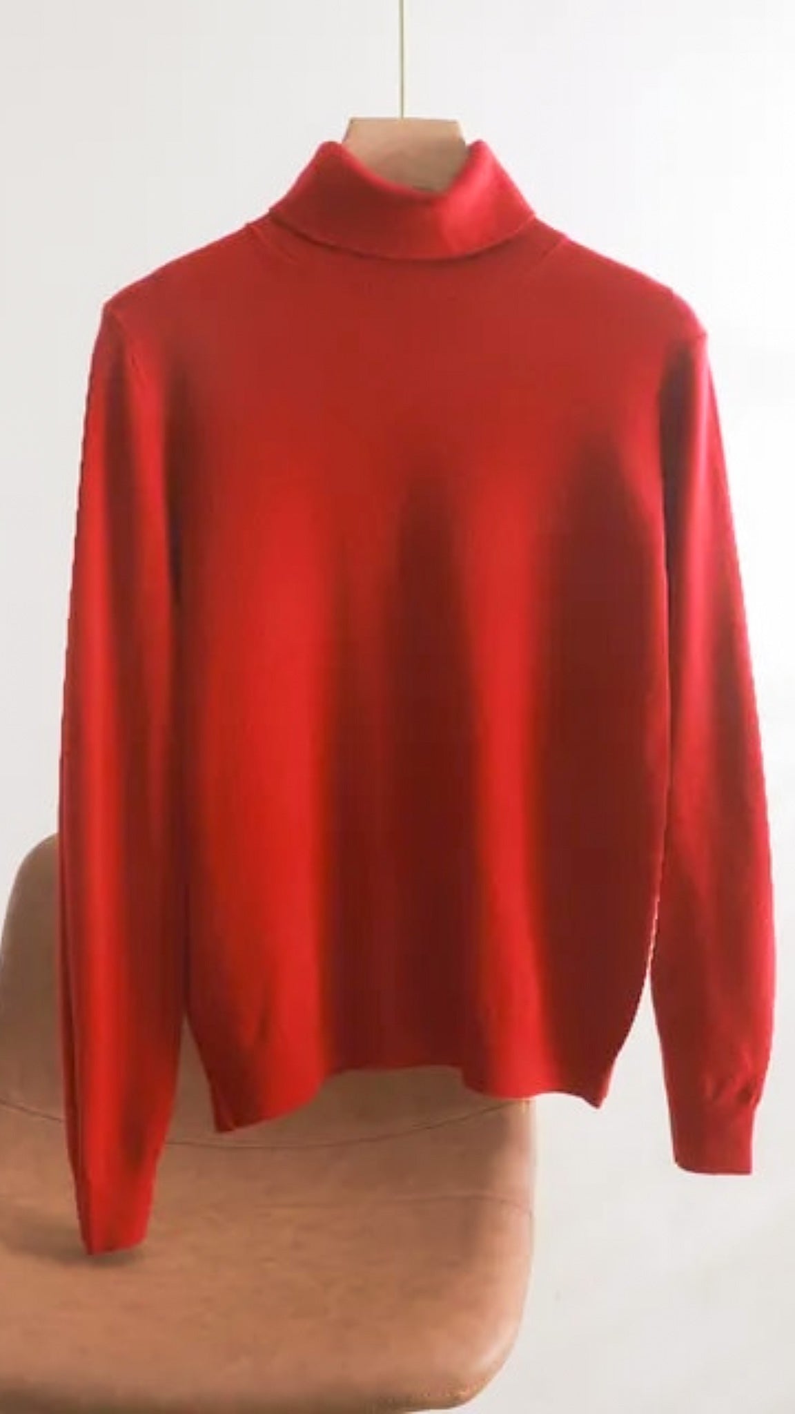 Basic Turtleneck Pullover