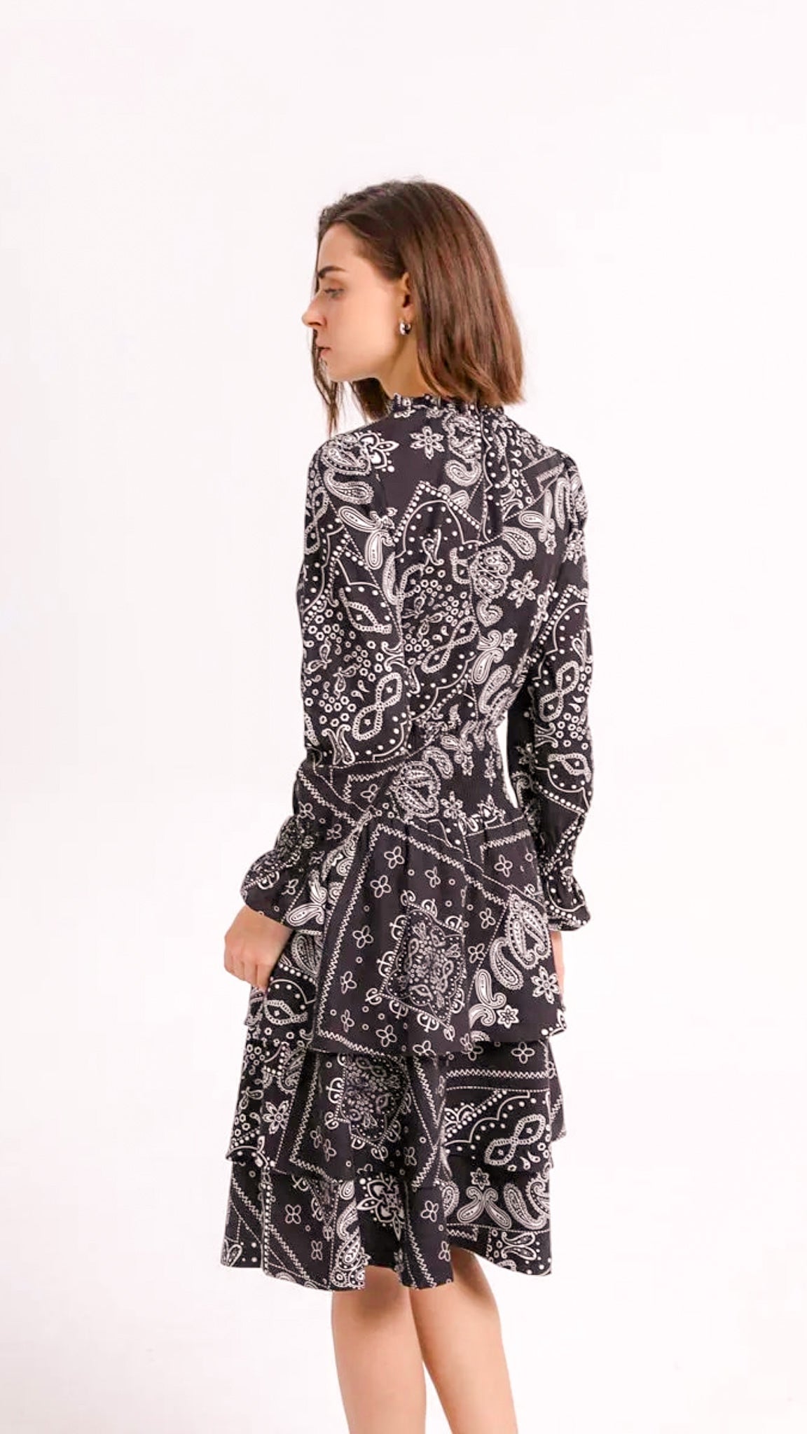 Pari Blouse And Skirt