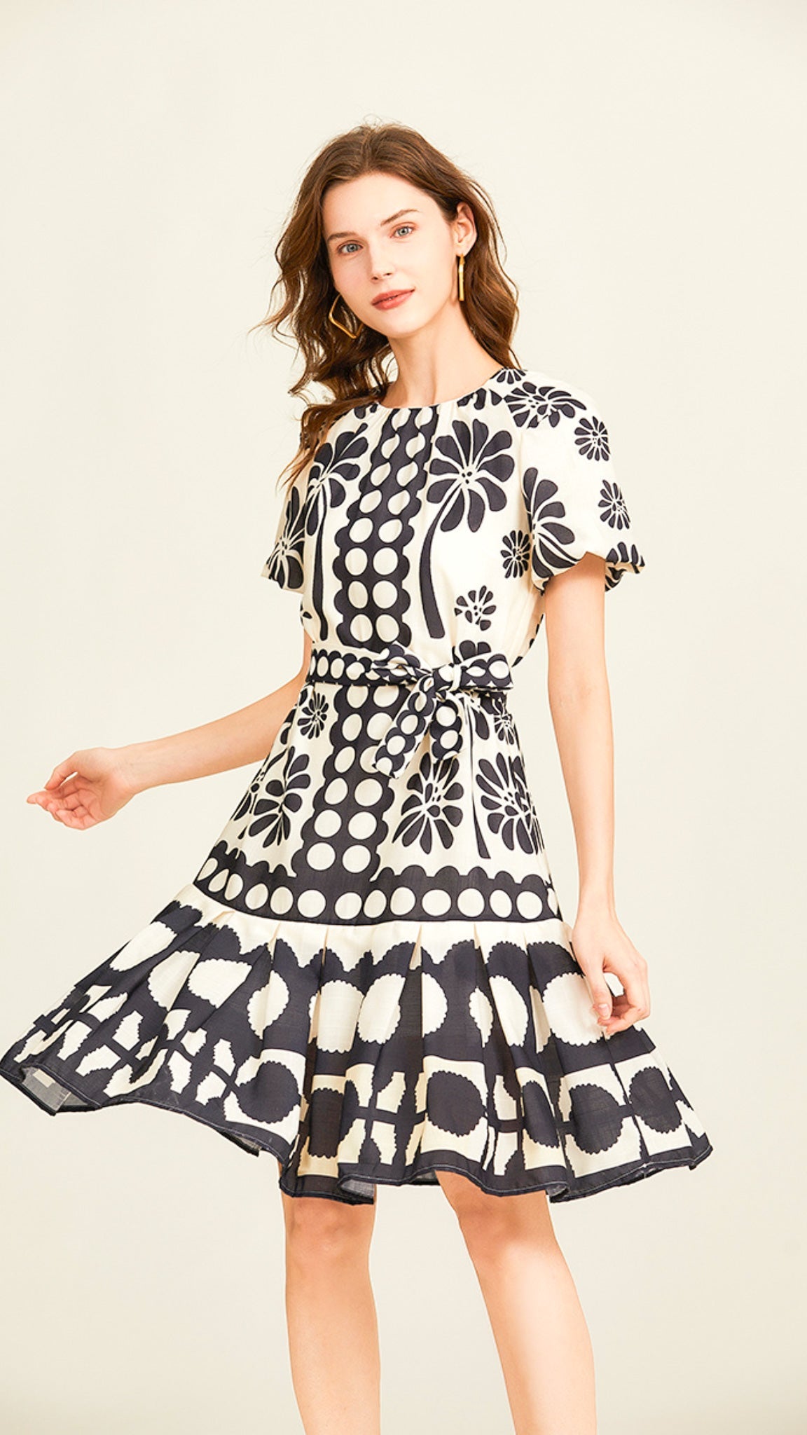 Josie Black & White Contrast Printed Dress