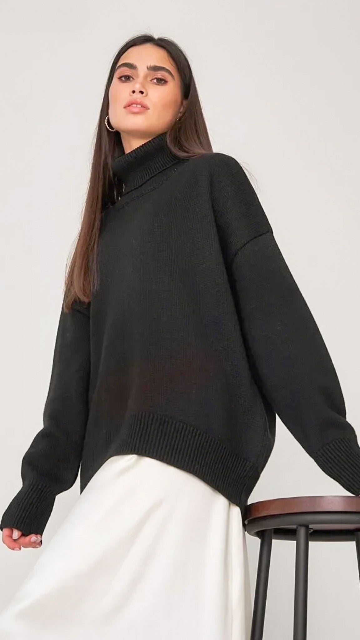 Coraline Turtleneck Sweater (Loose Fit)