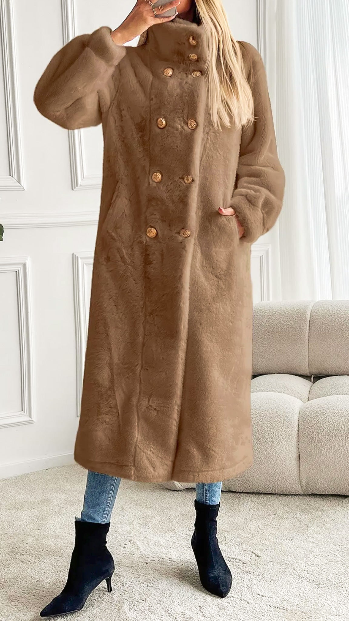 Bianca Plush Coat